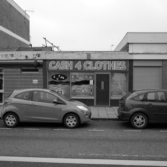 CASH 4 CLOTHES CASH 4 CLOTHES